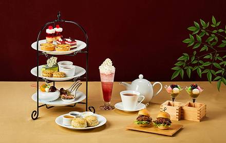 Tea ＆ Cherry Afternoon Tea 　 ～あけくれコラボ～